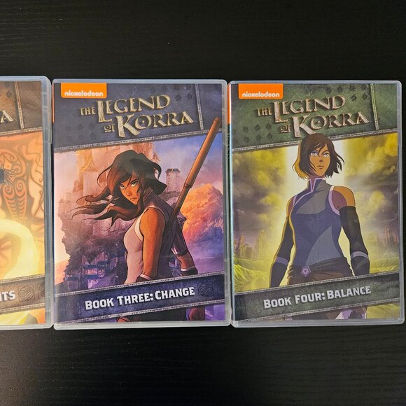 Other - The legend of korra DVDs, books 2-3-4